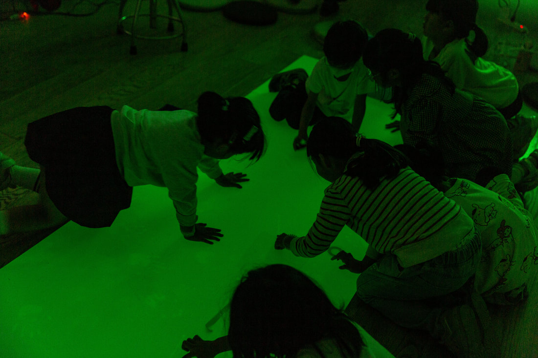 “A Room of Shadows” Glow in the Dark Workshop「影子的房間」夜光工作坊